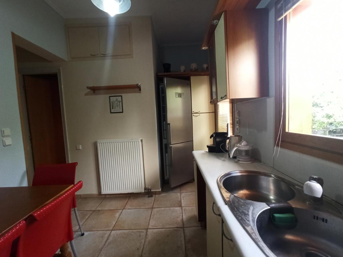 Апартаменти Σπίτι Στο Ρίο Πατρών Με Κήπο - Detached House In Rio With Garden Екстер'єр фото