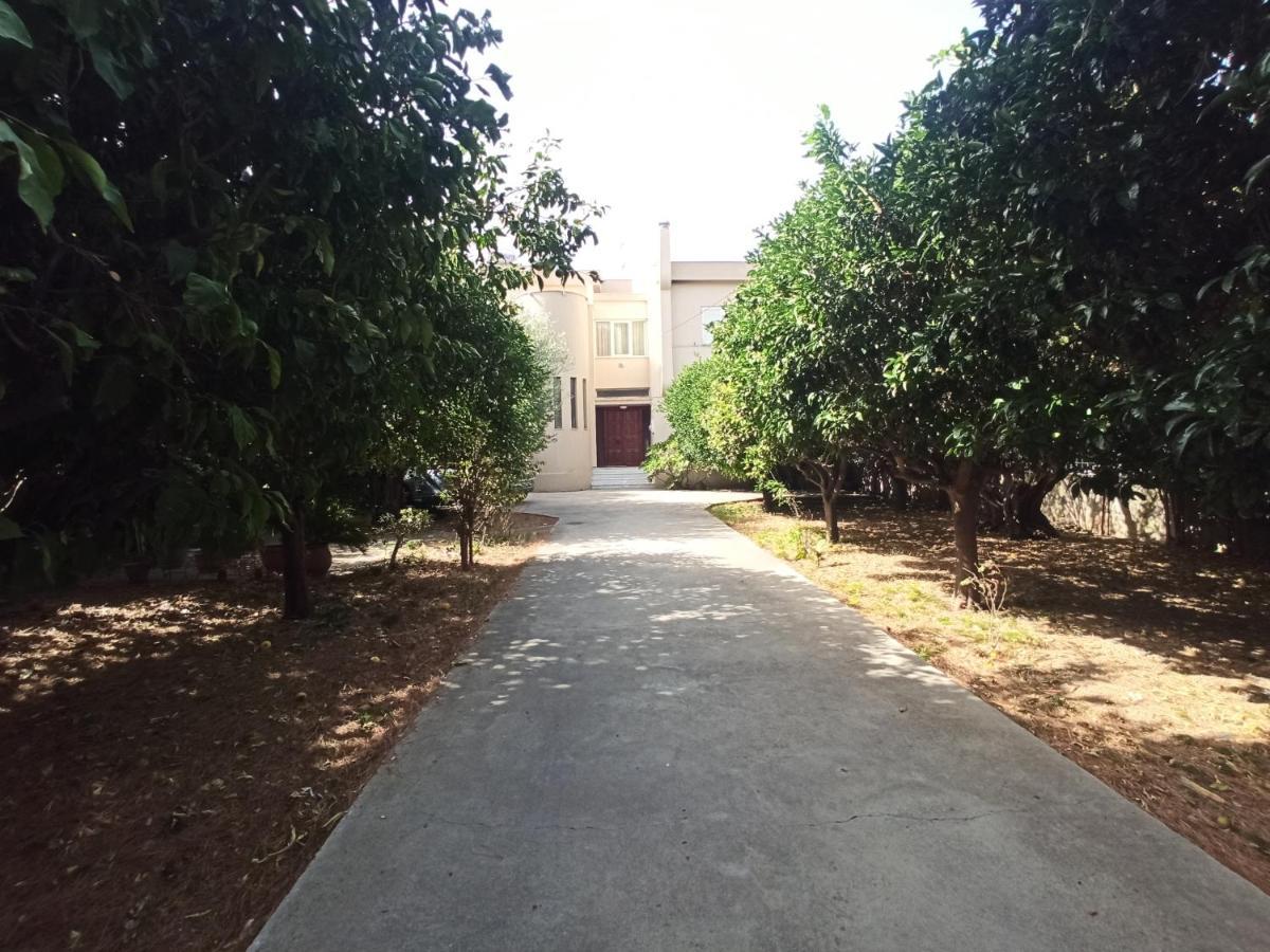Апартаменти Σπίτι Στο Ρίο Πατρών Με Κήπο - Detached House In Rio With Garden Екстер'єр фото